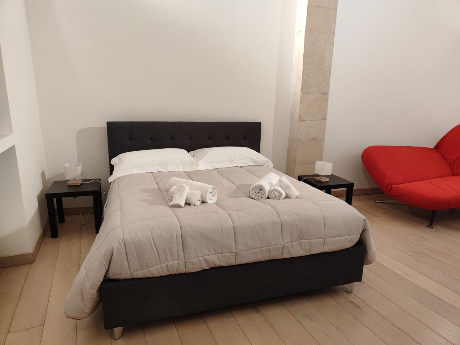 Suite Home D'Aragona Лечче Экстерьер фото