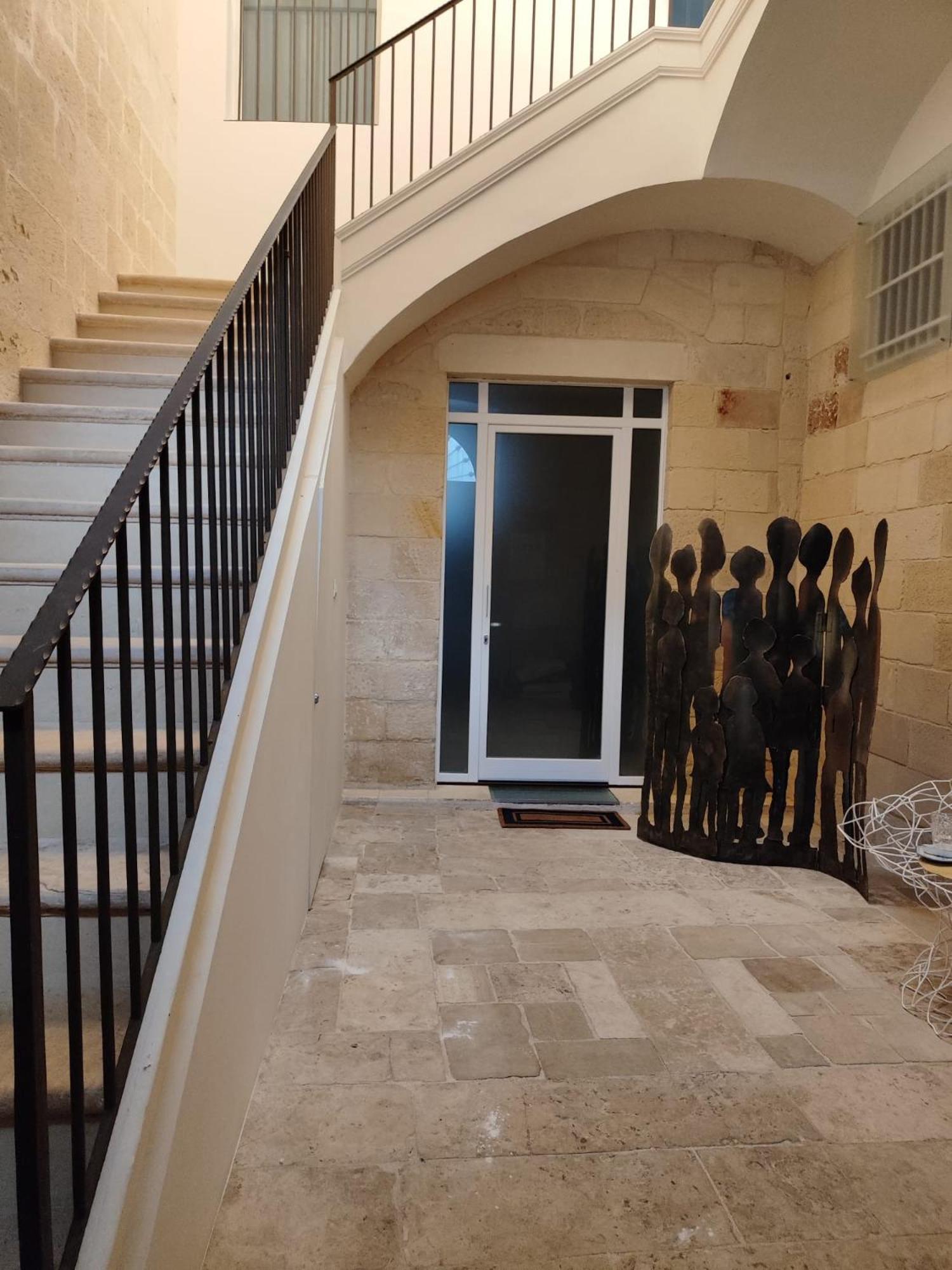 Suite Home D'Aragona Лечче Экстерьер фото